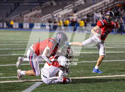 Thumbnail 3 in East Islip vs. South Side - Division III Long Island Championship photogallery.