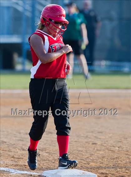 Thumbnail 2 in Furr vs. Clear Falls (UIL 4A Region 3 Area Playoff) photogallery.