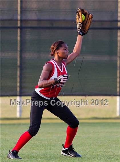 Thumbnail 3 in Furr vs. Clear Falls (UIL 4A Region 3 Area Playoff) photogallery.
