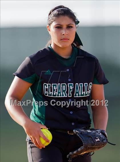 Thumbnail 2 in Furr vs. Clear Falls (UIL 4A Region 3 Area Playoff) photogallery.
