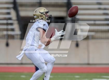 Thumbnail 3 in Grandview vs. Legacy (CHSAA 5A 2nd Round Playoff) photogallery.