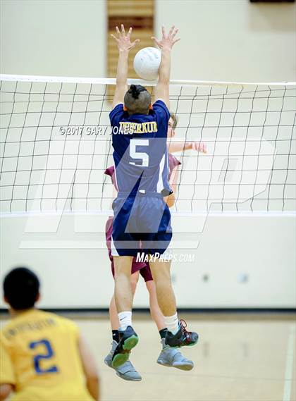 Thumbnail 1 in Inderkum @ Whitney photogallery.