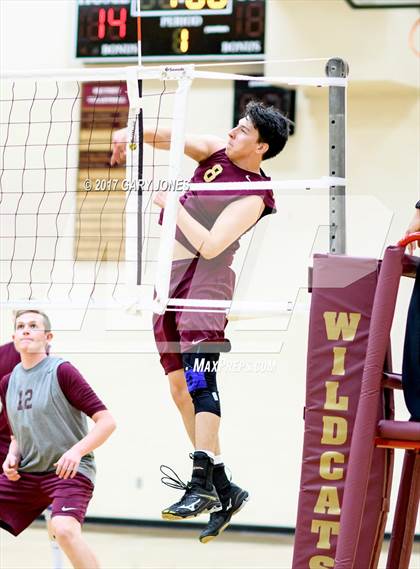 Thumbnail 1 in Inderkum @ Whitney photogallery.