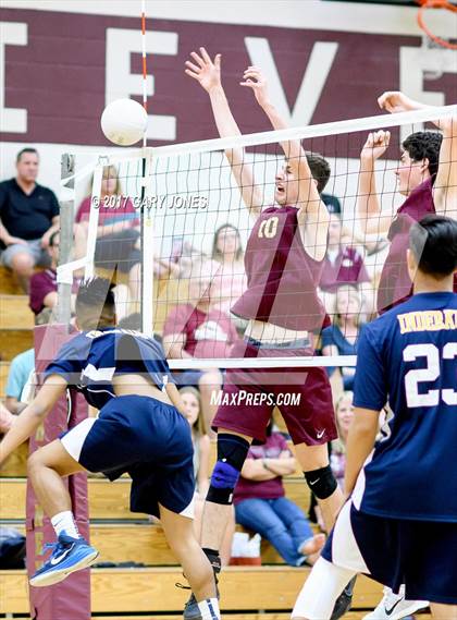 Thumbnail 1 in Inderkum @ Whitney photogallery.