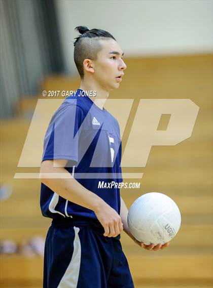 Thumbnail 1 in Inderkum @ Whitney photogallery.