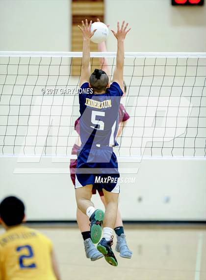Thumbnail 3 in Inderkum @ Whitney photogallery.