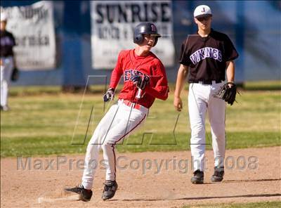 Thumbnail 1 in Johansen @ Beyer photogallery.