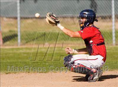 Thumbnail 2 in Johansen @ Beyer photogallery.