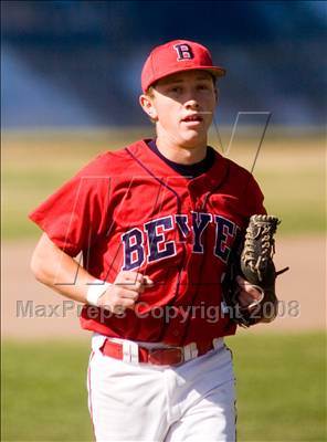 Thumbnail 1 in Johansen @ Beyer photogallery.