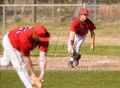 Thumbnail 3 in Johansen @ Beyer photogallery.