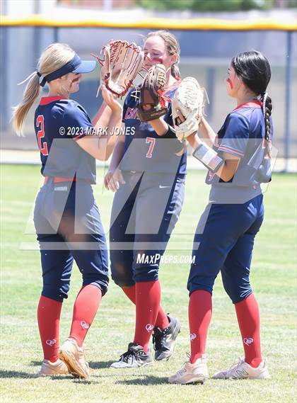 Thumbnail 2 in Ironwood Ridge @ Centennial (AIA 5A Round 1 Playoff) photogallery.
