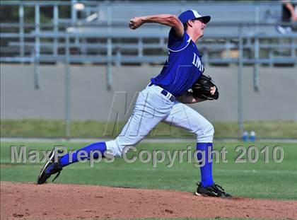Thumbnail 1 in East vs West (FACA All-Star Classic) photogallery.