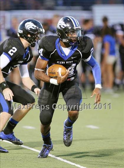 Thumbnail 2 in South Garland @ Plano West photogallery.