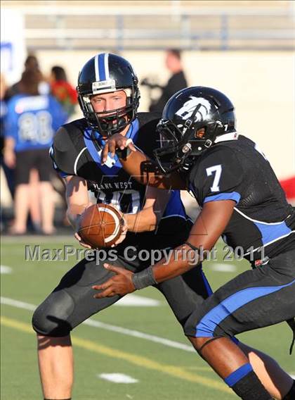 Thumbnail 1 in South Garland @ Plano West photogallery.