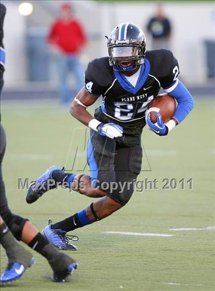 Thumbnail 1 in South Garland @ Plano West photogallery.