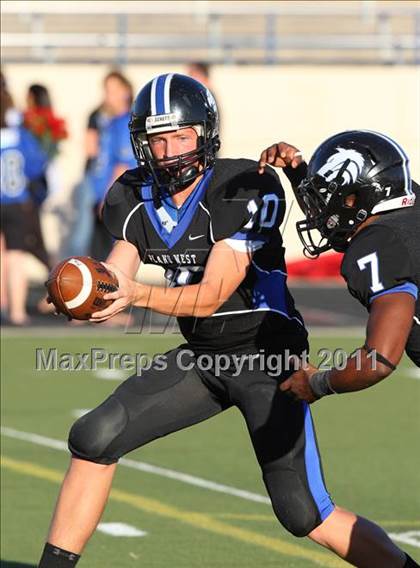 Thumbnail 3 in South Garland @ Plano West photogallery.