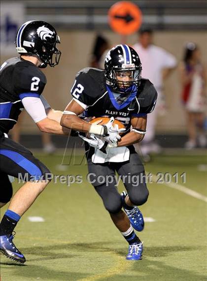 Thumbnail 3 in South Garland @ Plano West photogallery.