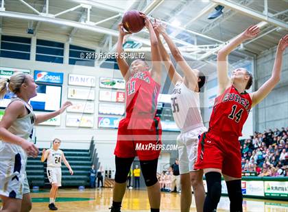 Thumbnail 1 in Eureka vs. Del Norte photogallery.