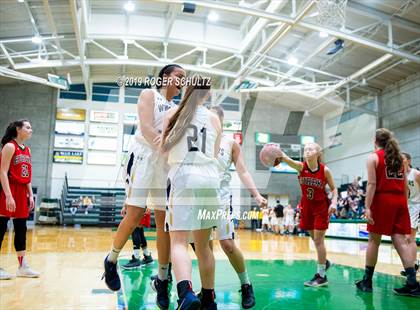 Thumbnail 3 in Eureka vs. Del Norte photogallery.
