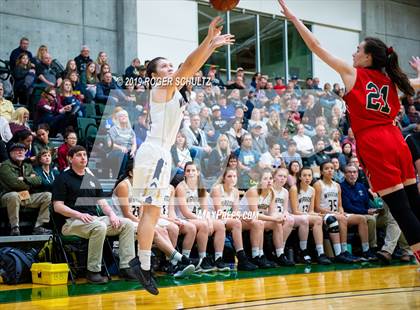 Thumbnail 2 in Eureka vs. Del Norte photogallery.