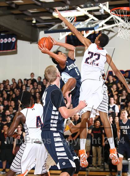 Thumbnail 2 in Loyola @ Chaminade photogallery.