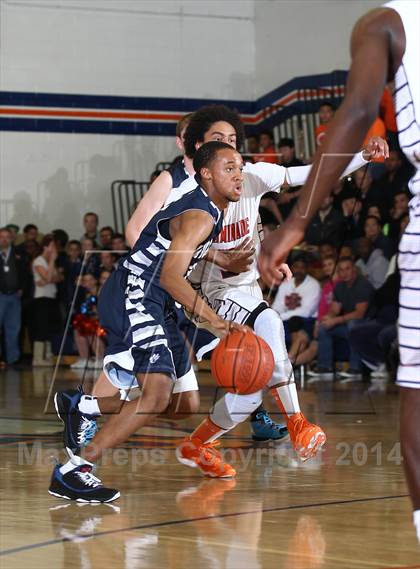 Thumbnail 1 in Loyola @ Chaminade photogallery.