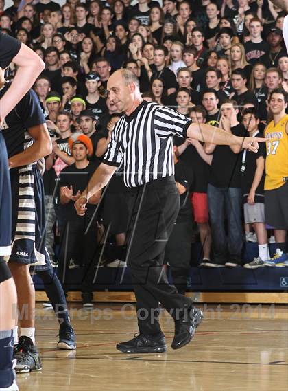 Thumbnail 1 in Loyola @ Chaminade photogallery.