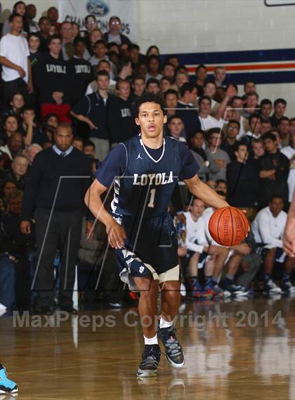 Thumbnail 3 in Loyola @ Chaminade photogallery.