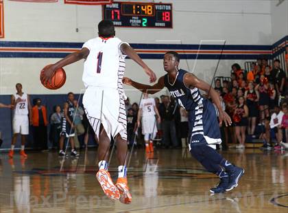 Thumbnail 2 in Loyola @ Chaminade photogallery.