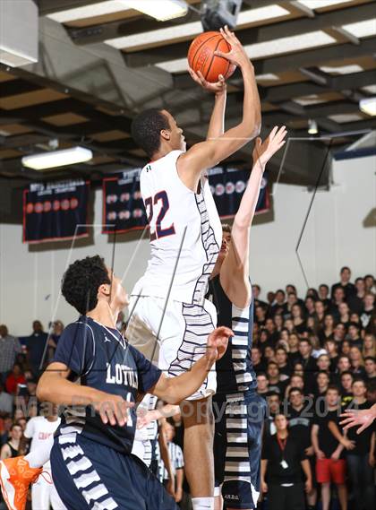 Thumbnail 2 in Loyola @ Chaminade photogallery.