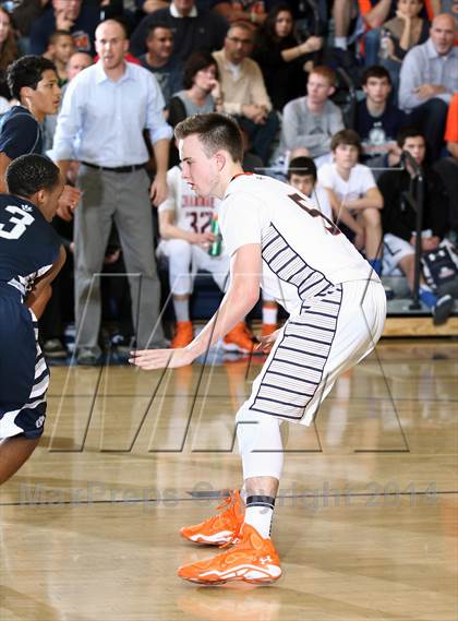 Thumbnail 2 in Loyola @ Chaminade photogallery.