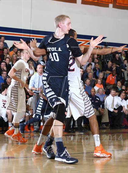 Thumbnail 1 in Loyola @ Chaminade photogallery.