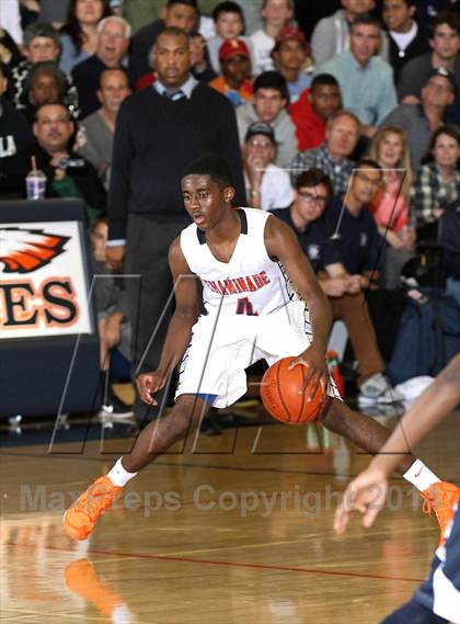 Thumbnail 2 in Loyola @ Chaminade photogallery.