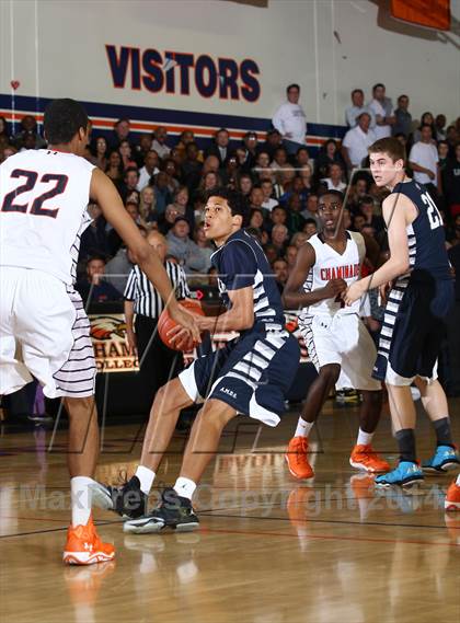 Thumbnail 1 in Loyola @ Chaminade photogallery.