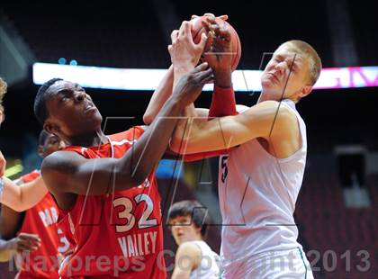 Thumbnail 1 in Paradise Valley @ Sunnyslope (AIA D2 Semifinals) photogallery.