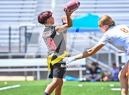 Thumbnail 3 in Pomona vs Legend photogallery.