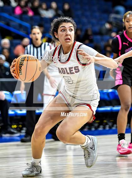 Thumbnail 3 in Santiago vs. Brentwood School (CIF SS DIV 1 Championship) photogallery.