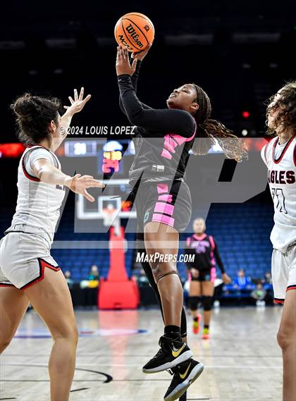 Thumbnail 3 in Santiago vs. Brentwood School (CIF SS DIV 1 Championship) photogallery.