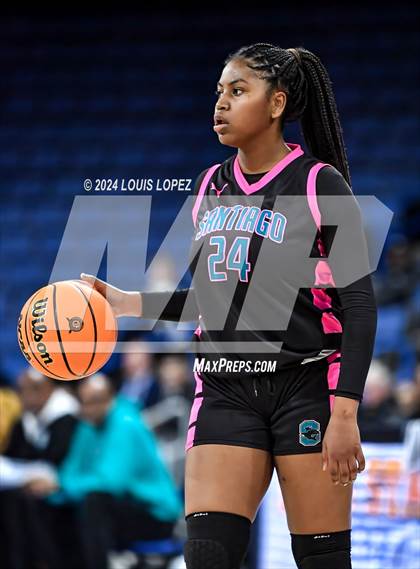 Thumbnail 3 in Santiago vs. Brentwood School (CIF SS DIV 1 Championship) photogallery.
