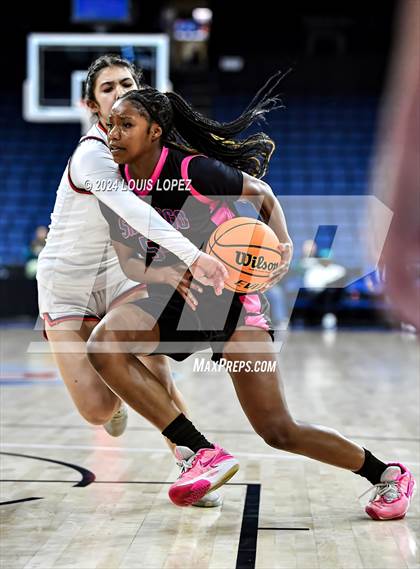 Thumbnail 1 in Santiago vs. Brentwood School (CIF SS DIV 1 Championship) photogallery.