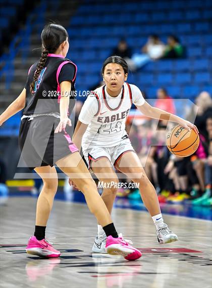 Thumbnail 3 in Santiago vs. Brentwood School (CIF SS DIV 1 Championship) photogallery.