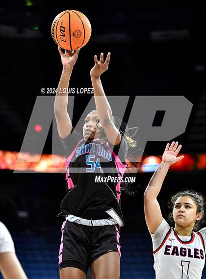 Thumbnail 2 in Santiago vs. Brentwood School (CIF SS DIV 1 Championship) photogallery.