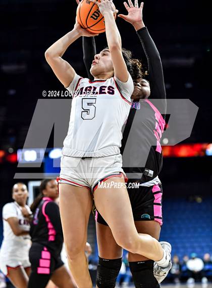 Thumbnail 3 in Santiago vs. Brentwood School (CIF SS DIV 1 Championship) photogallery.