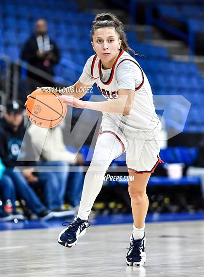 Thumbnail 1 in Santiago vs. Brentwood School (CIF SS DIV 1 Championship) photogallery.