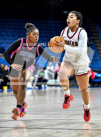 Thumbnail 3 in Santiago vs. Brentwood School (CIF SS DIV 1 Championship) photogallery.