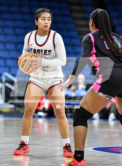 Thumbnail 1 in Santiago vs. Brentwood School (CIF SS DIV 1 Championship) photogallery.