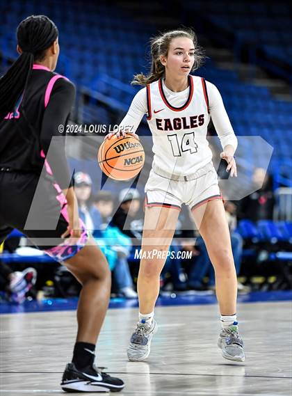 Thumbnail 1 in Santiago vs. Brentwood School (CIF SS DIV 1 Championship) photogallery.