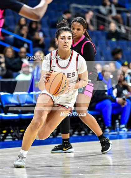 Thumbnail 2 in Santiago vs. Brentwood School (CIF SS DIV 1 Championship) photogallery.