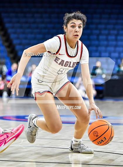Thumbnail 1 in Santiago vs. Brentwood School (CIF SS DIV 1 Championship) photogallery.