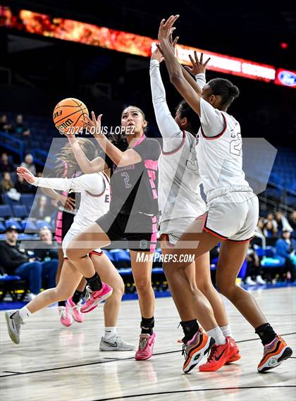 Thumbnail 3 in Santiago vs. Brentwood School (CIF SS DIV 1 Championship) photogallery.